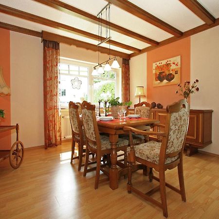A Detached Holiday Home In A Highly Scenic Area Trierscheid ภายนอก รูปภาพ