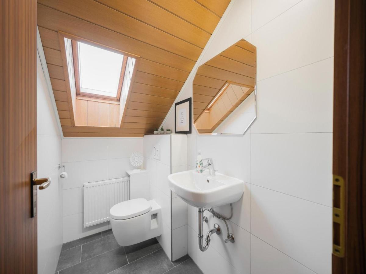 A Detached Holiday Home In A Highly Scenic Area Trierscheid ภายนอก รูปภาพ