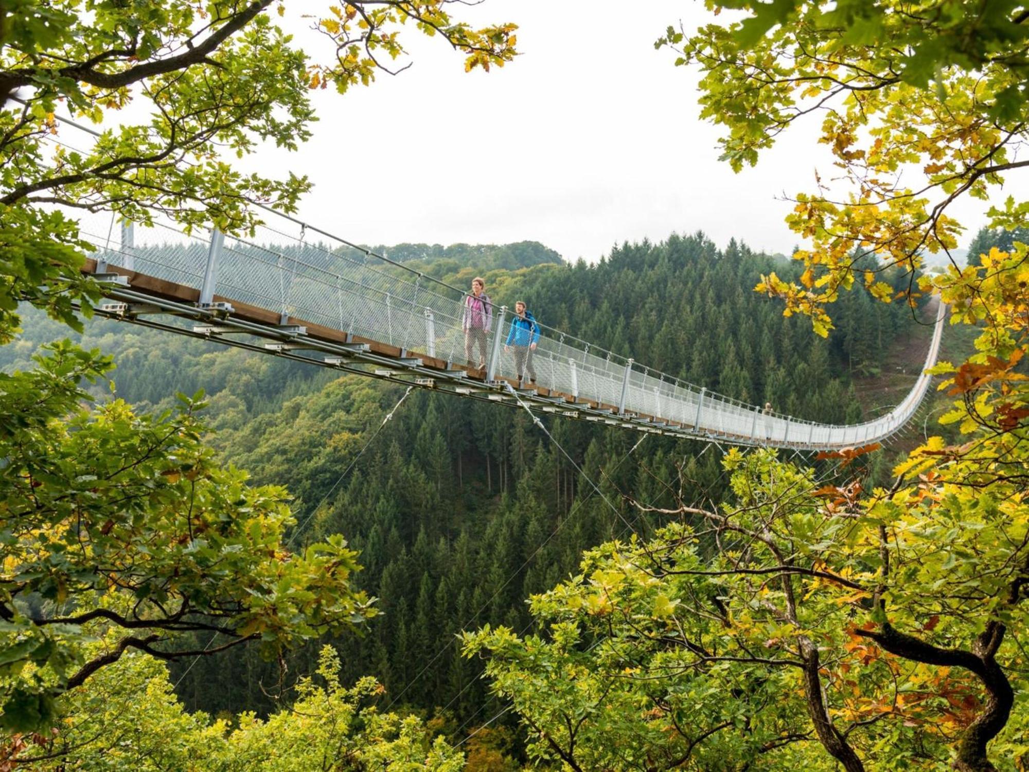 A Detached Holiday Home In A Highly Scenic Area Trierscheid ภายนอก รูปภาพ