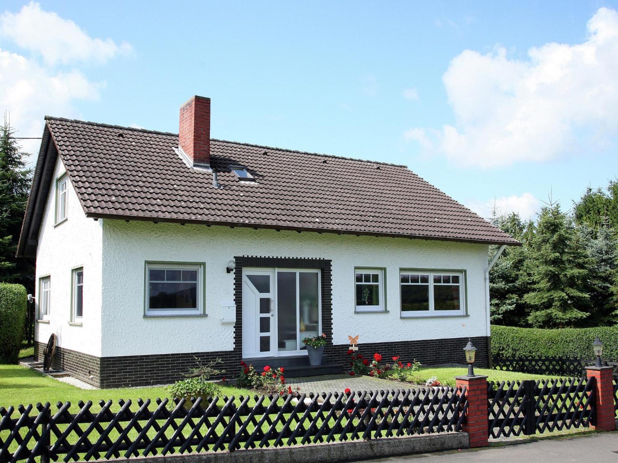 A Detached Holiday Home In A Highly Scenic Area Trierscheid ภายนอก รูปภาพ